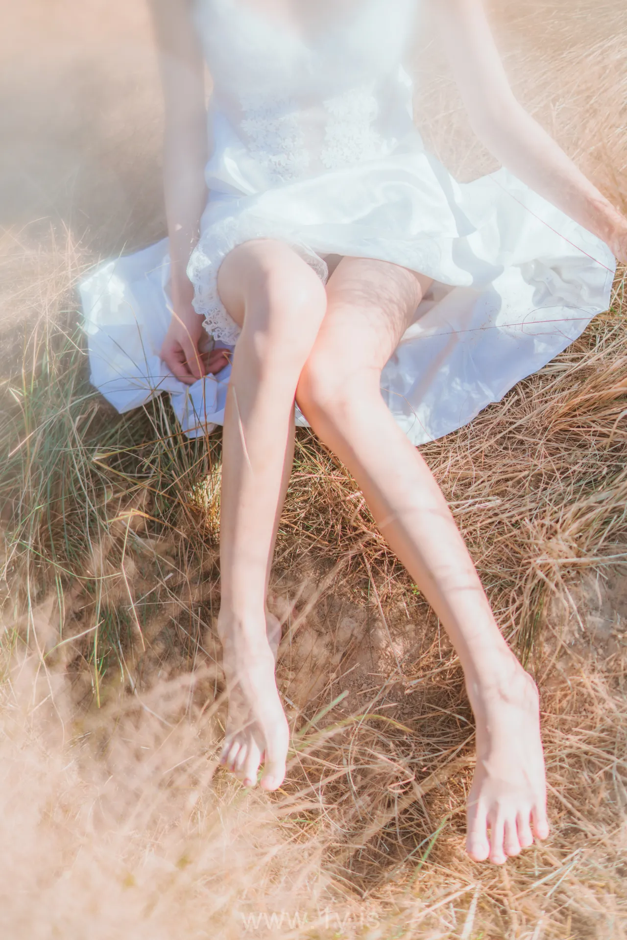 桜桃喵 NO.14 冬眠 白裙上